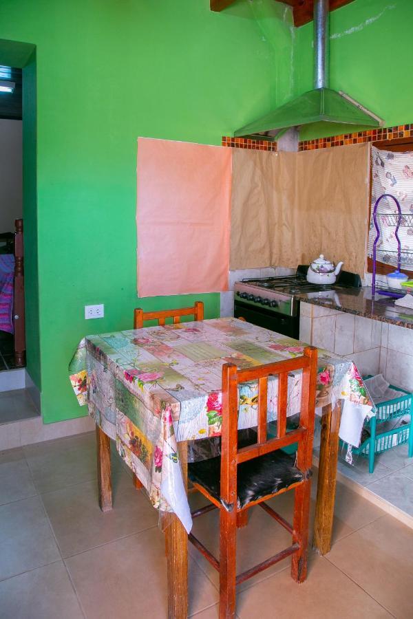 El Shaddai Apartment Tilcara Bilik gambar