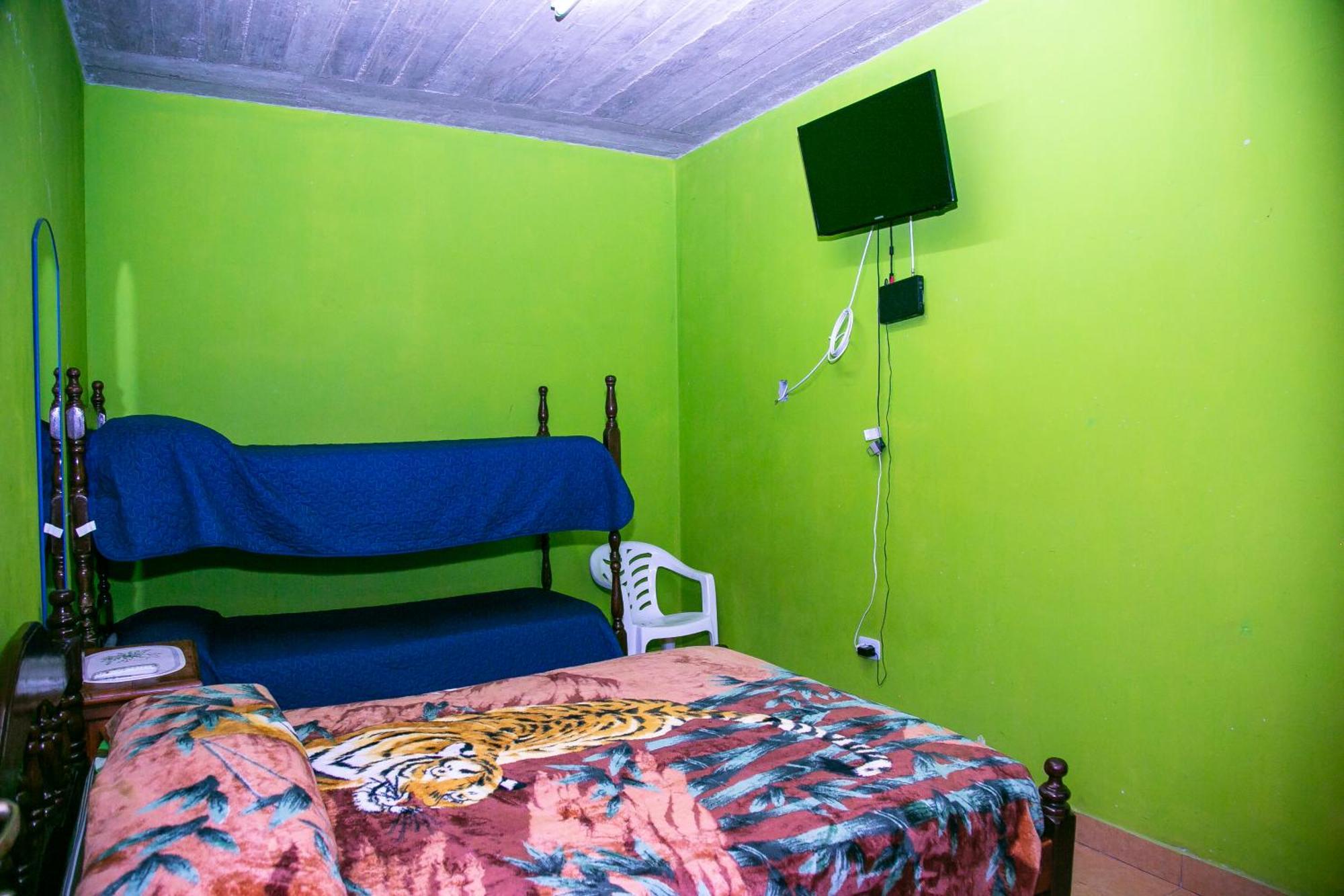 El Shaddai Apartment Tilcara Bilik gambar